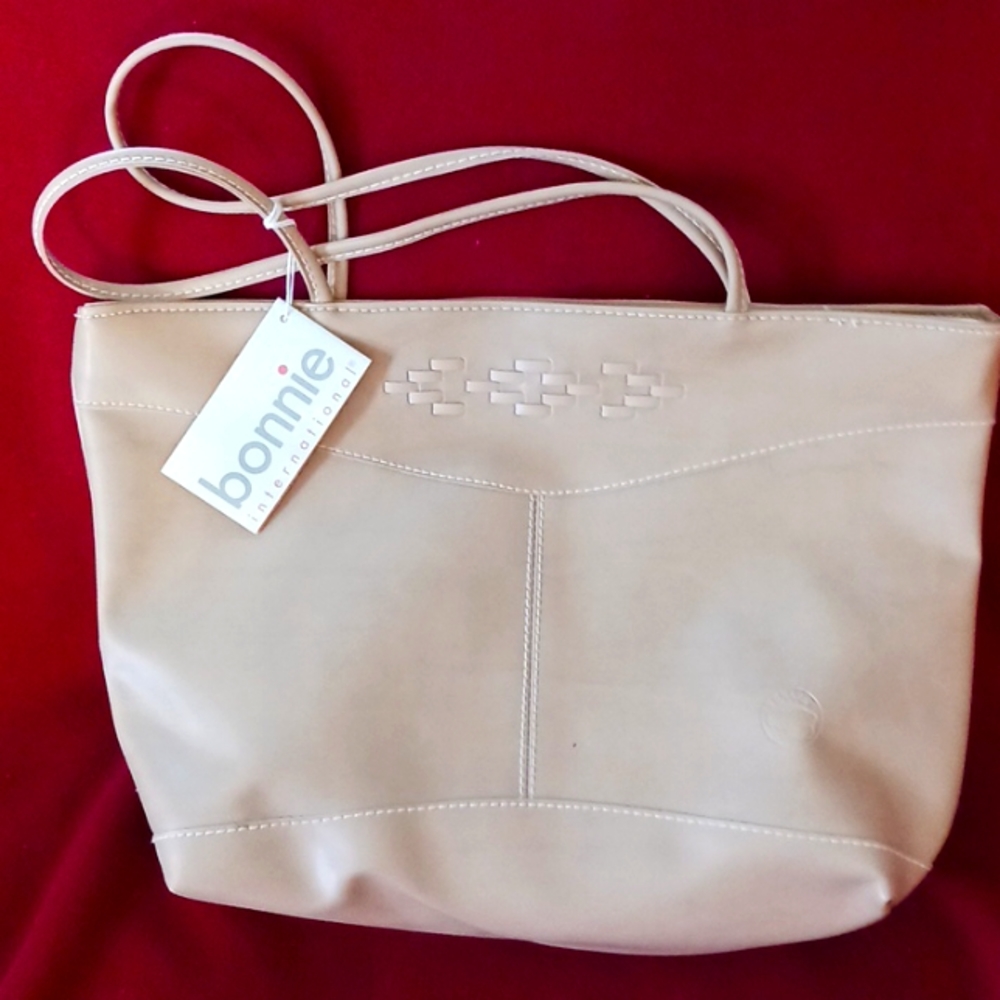 Bonnie International shoulder bag